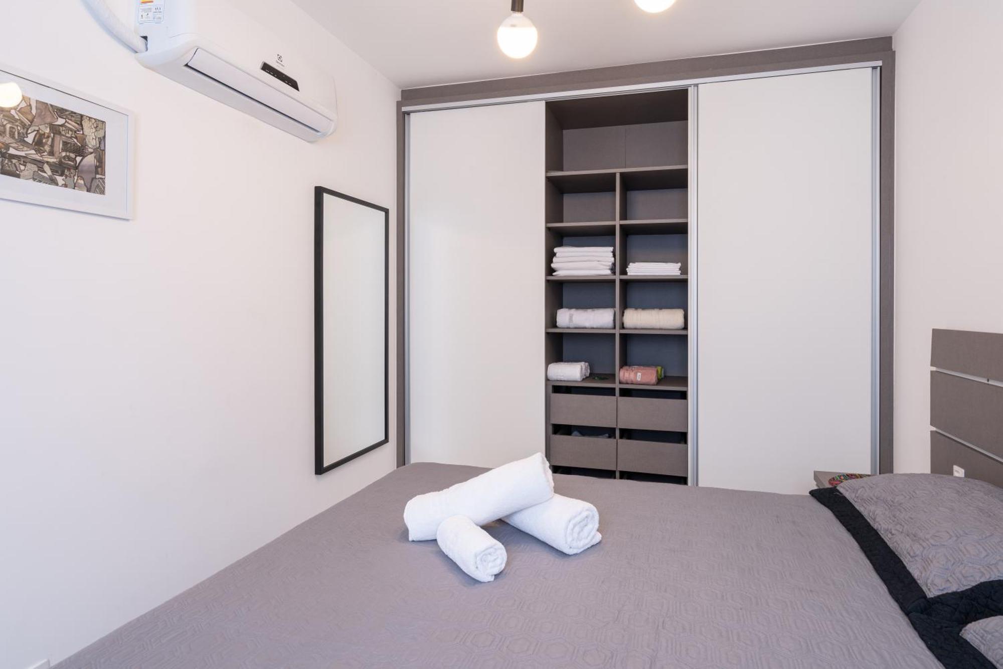 Apartamentos Em Bal Picarras 150 M Da Praia Com Sacada, Wi-Fi, Piscina, Portaria 24H, Playground E Vaga De Garagem Pokój zdjęcie