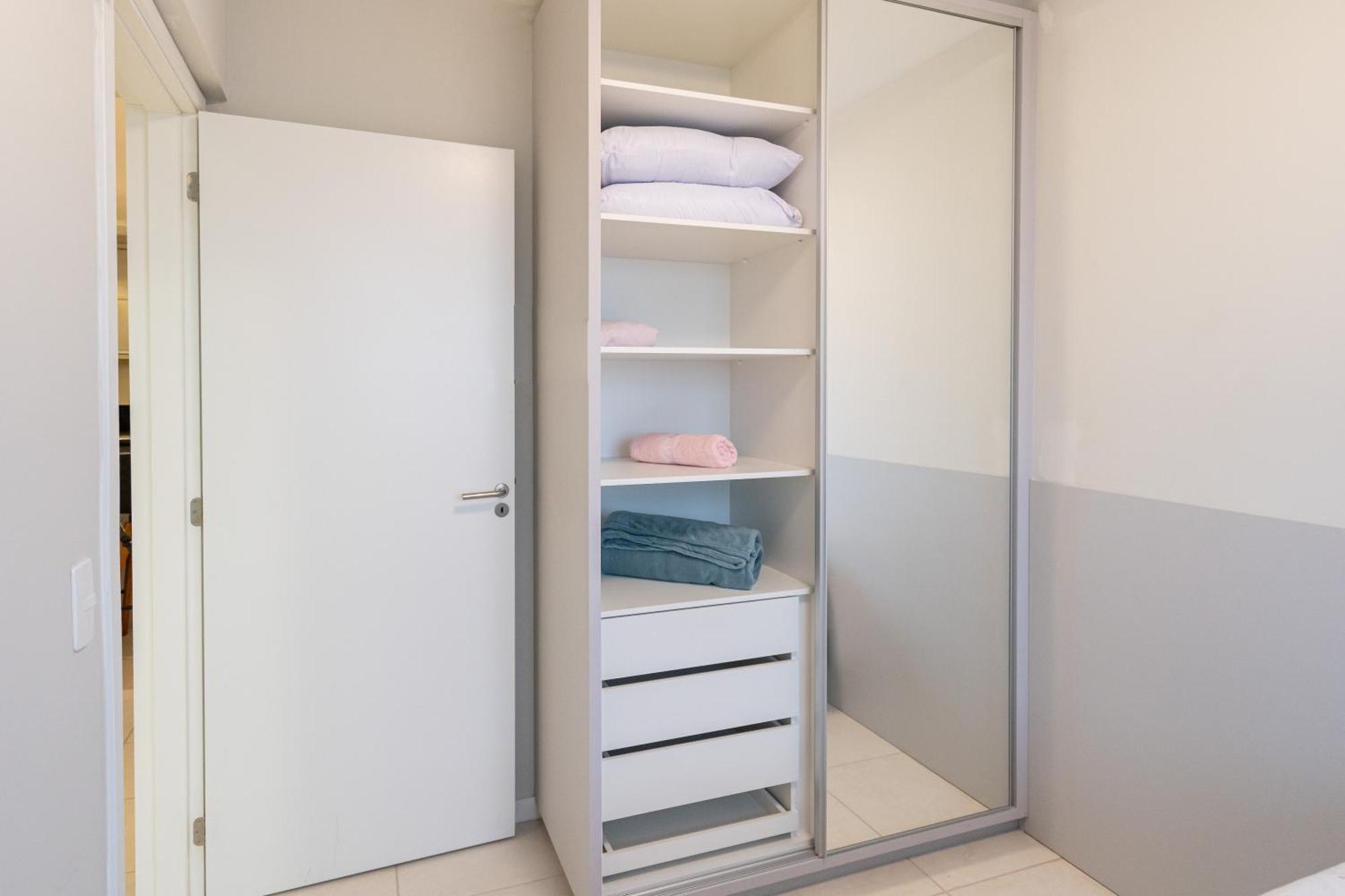 Apartamentos Em Bal Picarras 150 M Da Praia Com Sacada, Wi-Fi, Piscina, Portaria 24H, Playground E Vaga De Garagem Pokój zdjęcie
