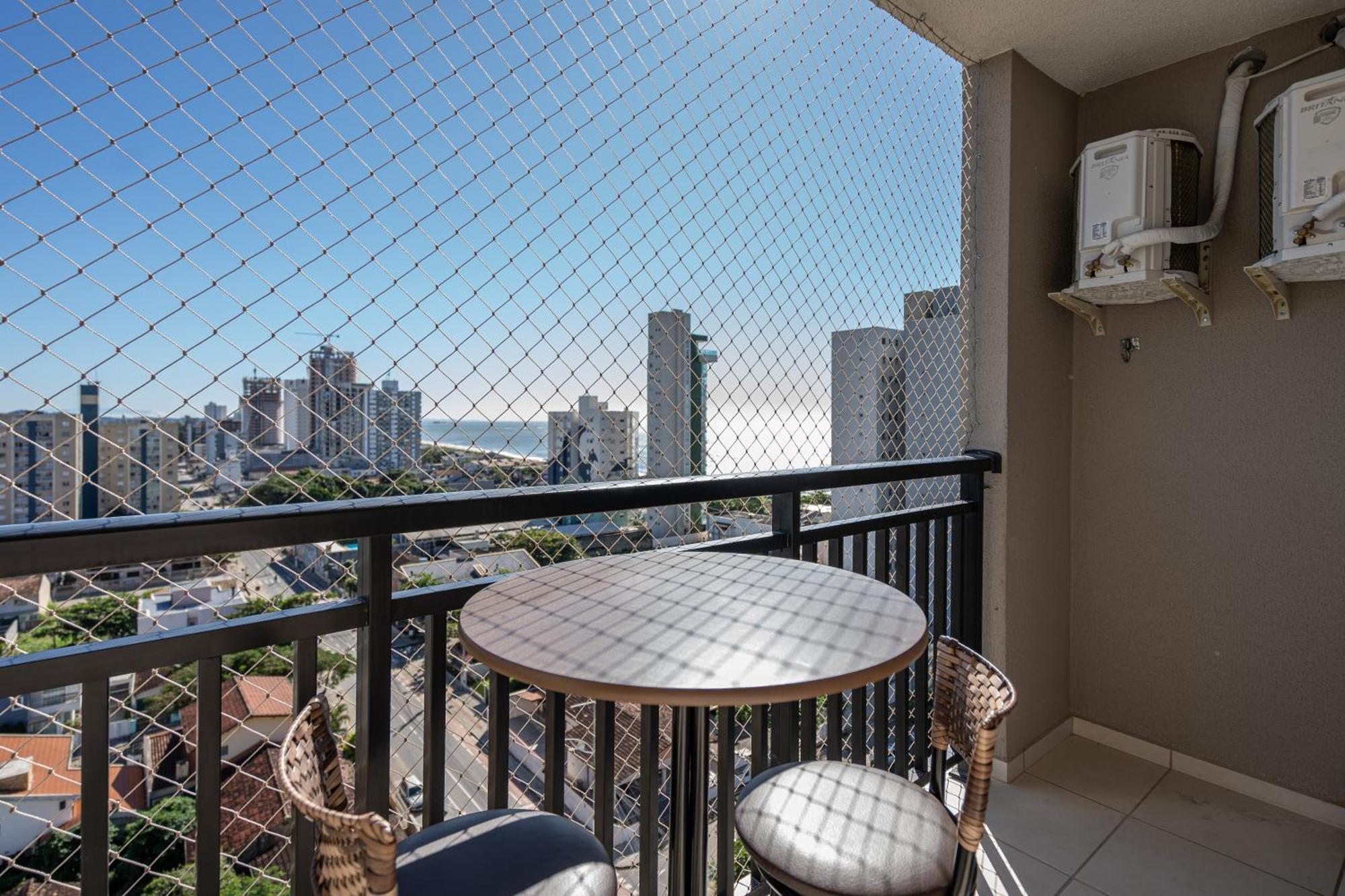 Apartamentos Em Bal Picarras 150 M Da Praia Com Sacada, Wi-Fi, Piscina, Portaria 24H, Playground E Vaga De Garagem Pokój zdjęcie