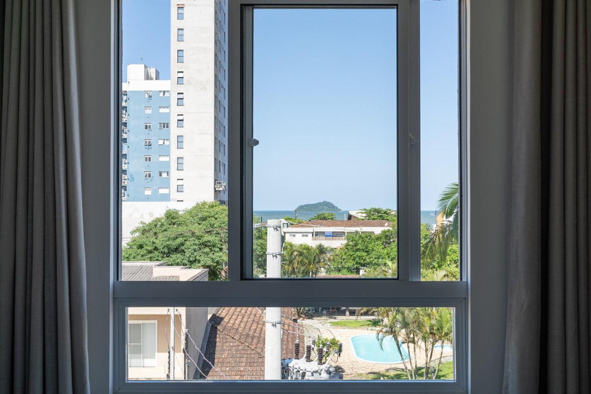 Apartamentos Em Bal Picarras 150 M Da Praia Com Sacada, Wi-Fi, Piscina, Portaria 24H, Playground E Vaga De Garagem Pokój zdjęcie